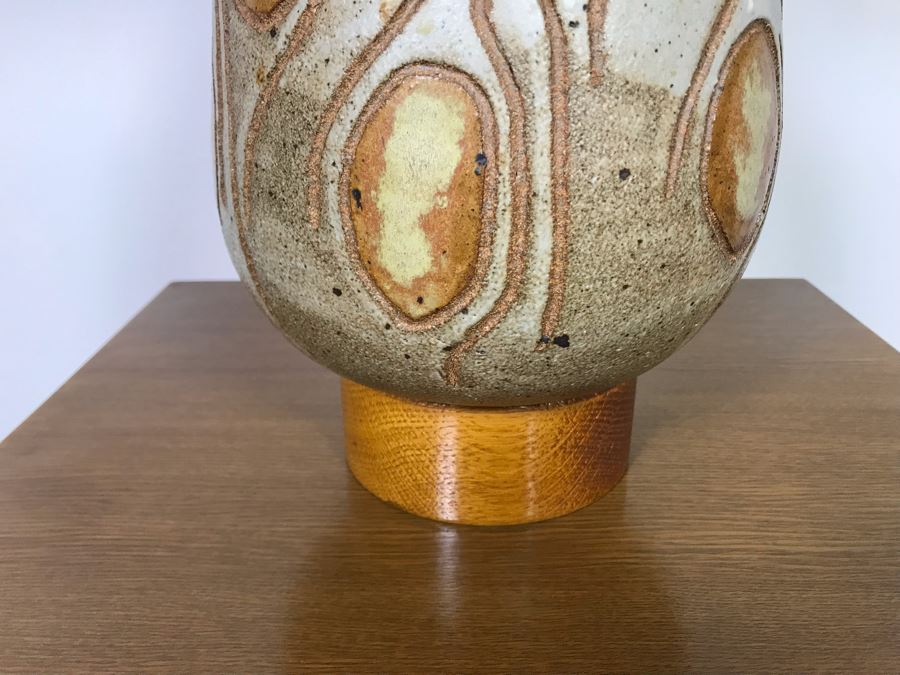 Signed Mid-Century Glazed Art Pottery Table Lamp - Just Added [Photo 10]