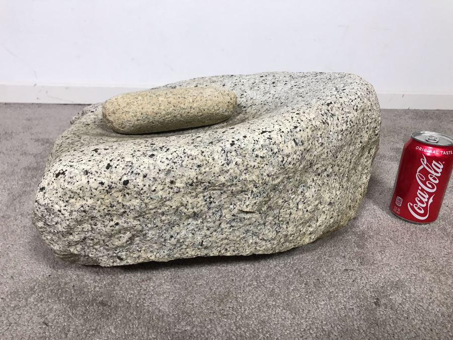 Huge Native American Natural Stone Metate And Mano Grinding Stone Well Used - Very Heavy To Lift 15W X 16D X 8H - Just Added [Photo 4]