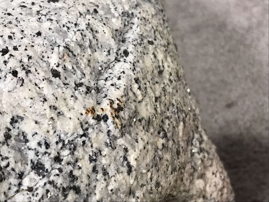 Huge Native American Natural Stone Metate And Mano Grinding Stone Well Used - Very Heavy To Lift 15W X 16D X 8H - Just Added [Photo 27]