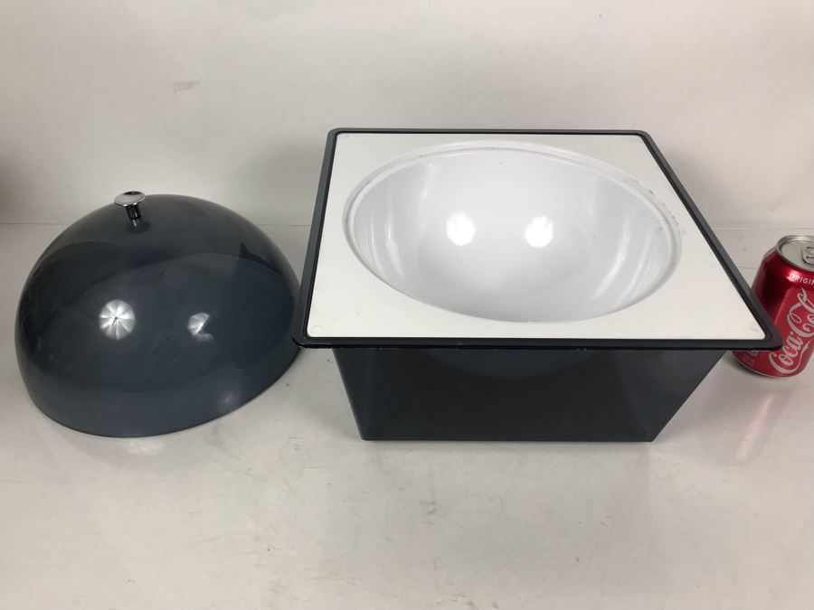 Mid-Century Modern Ice Bucket - Just Added [Photo 2]