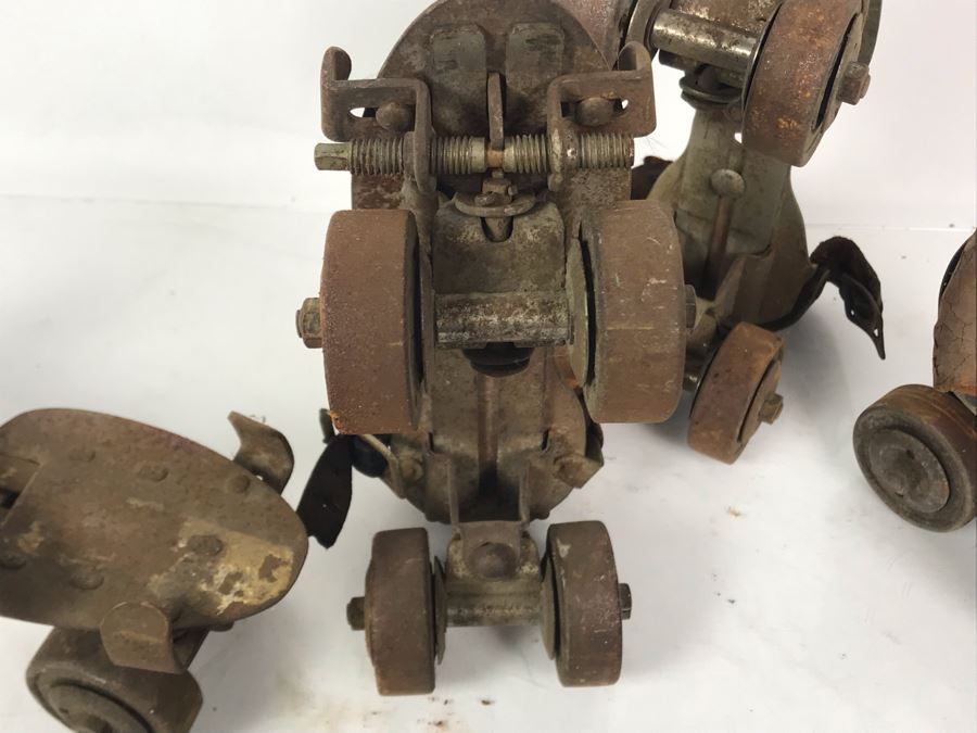 (3) Pairs Of Vintage Metal Roller Skates With Key - Just Added [Photo 20]