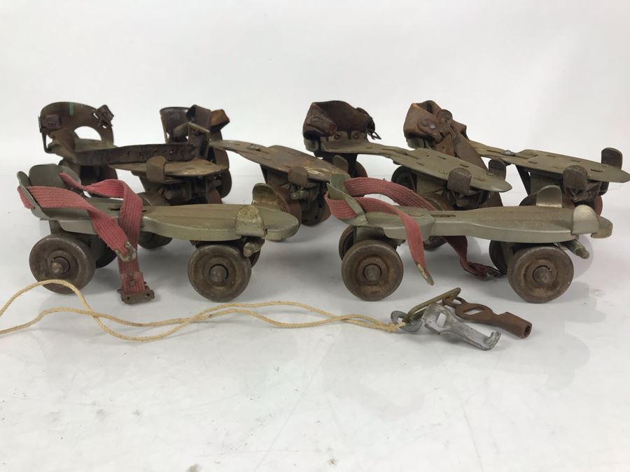 (3) Pairs Of Vintage Metal Roller Skates With Key - Just Added [Photo 3]