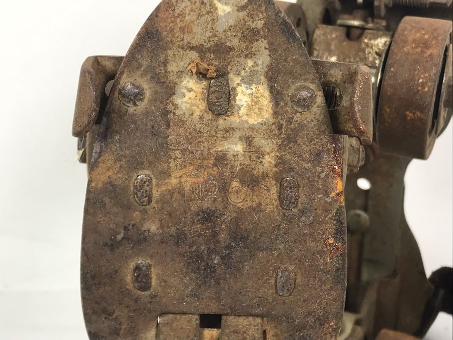 (3) Pairs Of Vintage Metal Roller Skates With Key - Just Added [Photo 18]