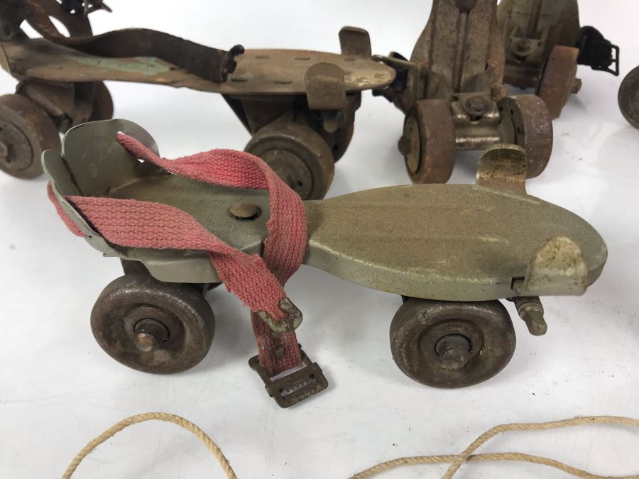 (3) Pairs Of Vintage Metal Roller Skates With Key - Just Added [Photo 23]