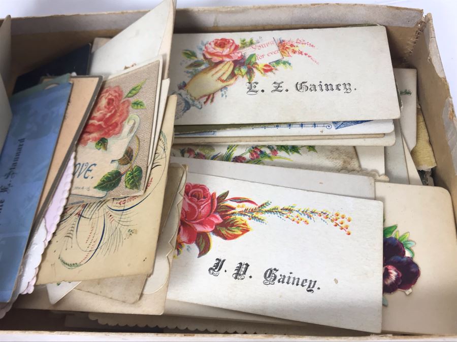 Large Collection Of Antique Calling Cards Visiting Cards Compliments Cards Victorian Showing Some Samples Plus Box At Top Is Filled - See Photos - Just Added [Photo 23]