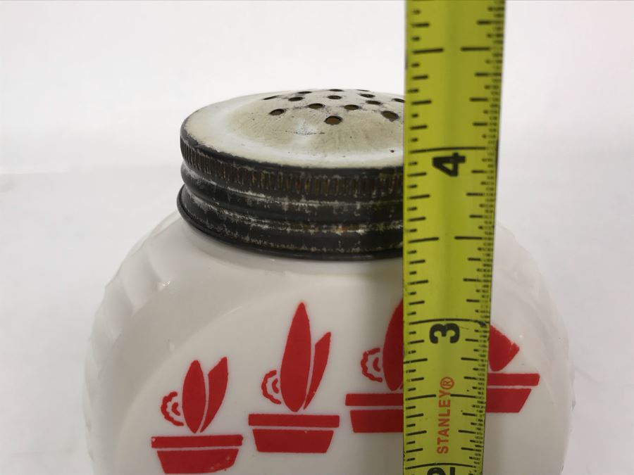Art Deco Flour Shaker 4H - Just Added [Photo 7]