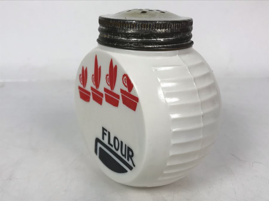 Art Deco Flour Shaker 4H - Just Added [Photo 3]