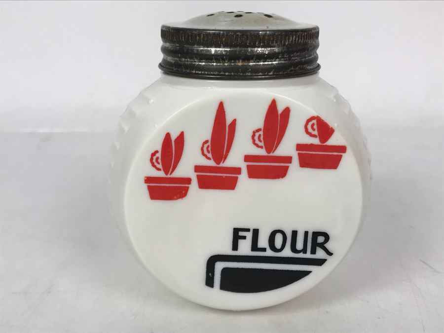 Art Deco Flour Shaker 4H - Just Added [Photo 2]