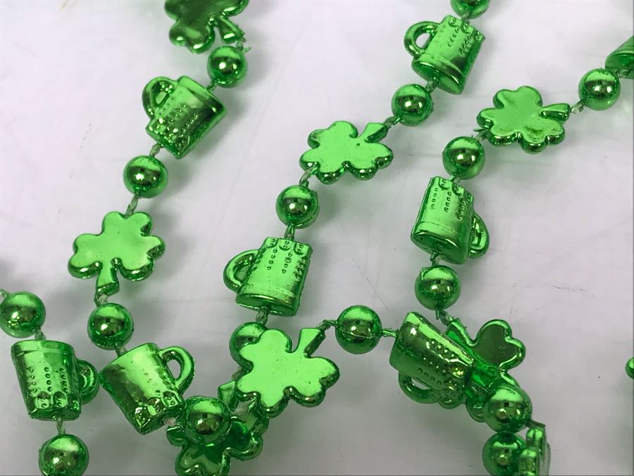 JUST ADDED - Collection Of Saint Patrick's Day Green Beaded Necklaces Party Favors [Photo 4]