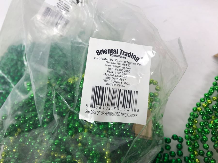 JUST ADDED - Collection Of Saint Patrick's Day Green Beaded Necklaces Party Favors [Photo 5]