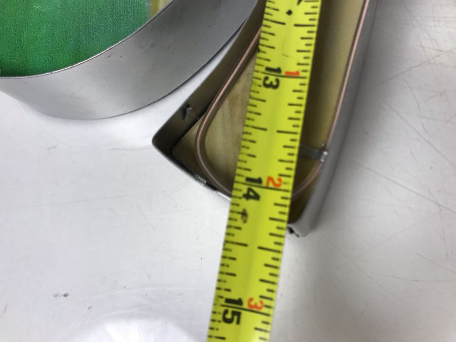 JUST ADDED - Ireland Shamrock Lighted Metal Wall Sign 14 X 14 [Photo 6]