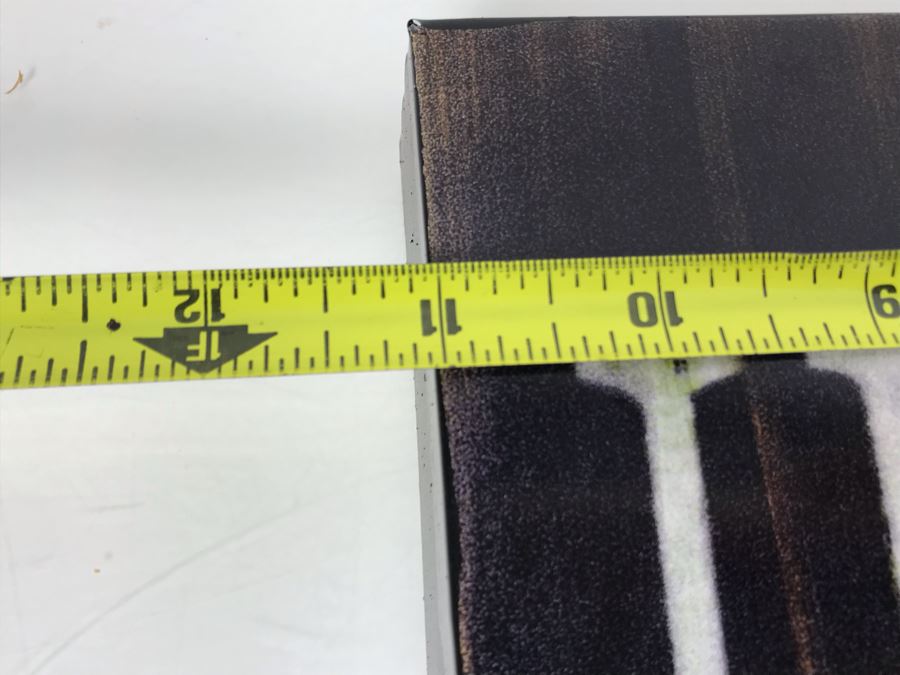 JUST ADDED - Irish Welcome Here Lighted Metal Wall Sign 11W X 15.5H [Photo 6]