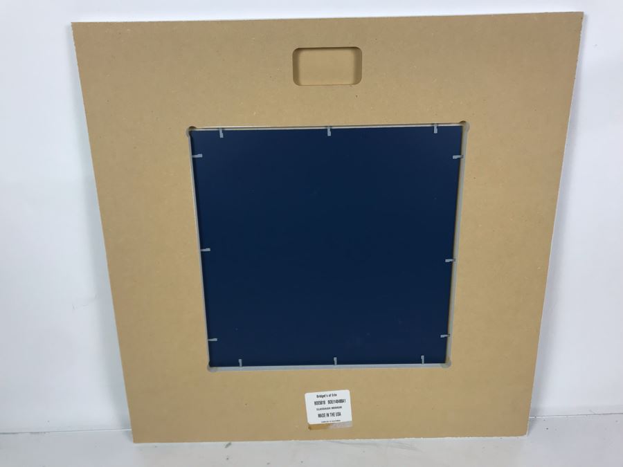 JUST ADDED - Irish Bridget's Of Erin Claddagh Mirror 18 X 18 [Photo 3]