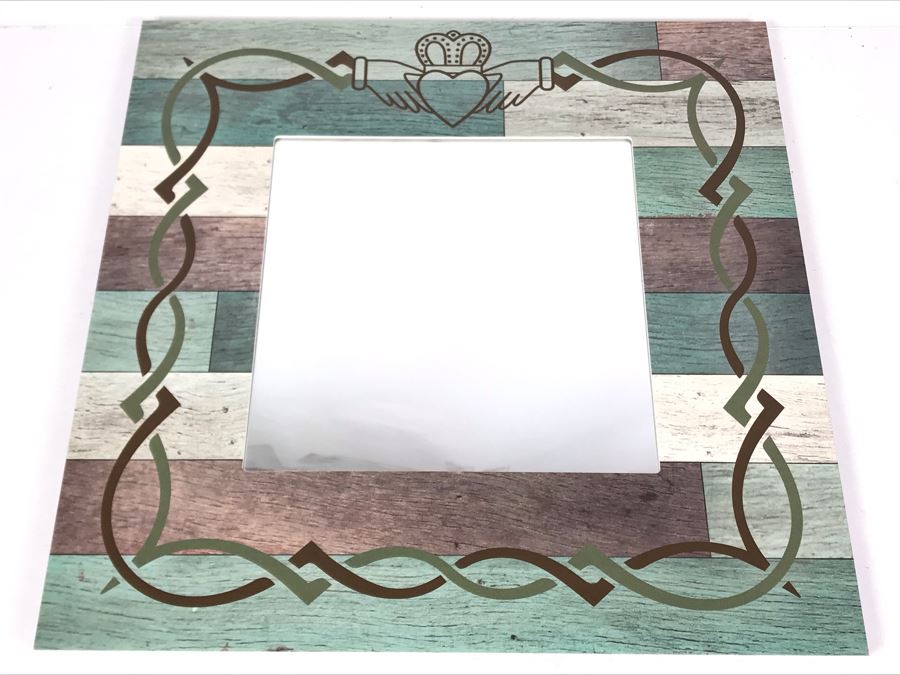 JUST ADDED - Irish Bridget's Of Erin Claddagh Mirror 18 X 18 [Photo 2]
