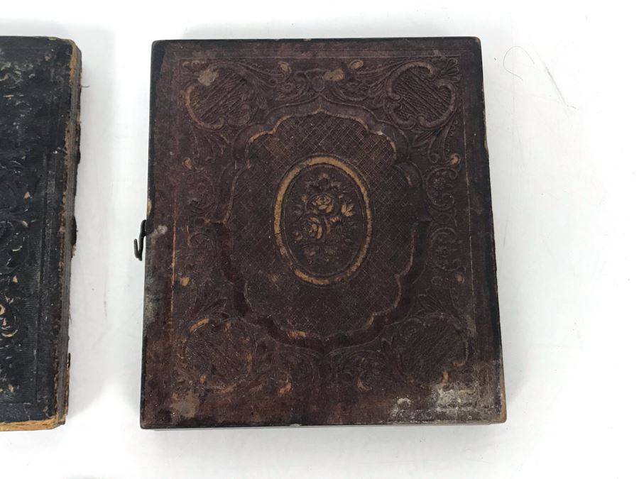 Pair Of Old Daguerreotype Photographs With Half Of Cases [Photo 13]