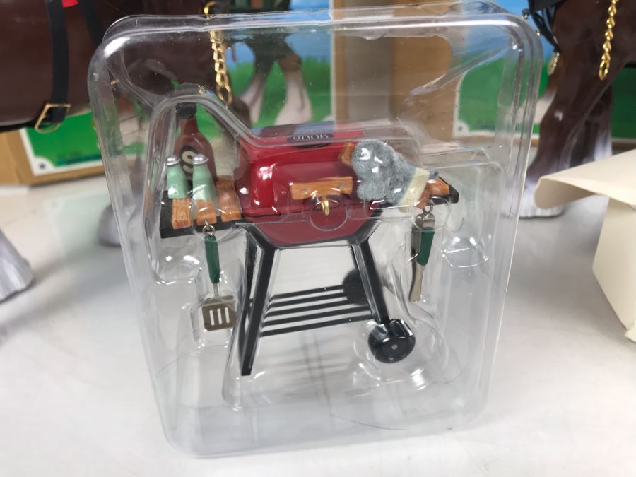 Pair Of Clydesdale Horse Toys With Boxes And Hallmark Keepsake Ornament Oh, What A Grill! [Photo 9]