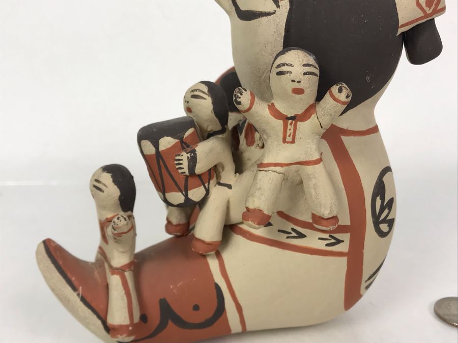 Native American Storyteller Pottery 6W X 5D X 6H - Arm Is Broken On Child In Front Lower Left [Photo 9]