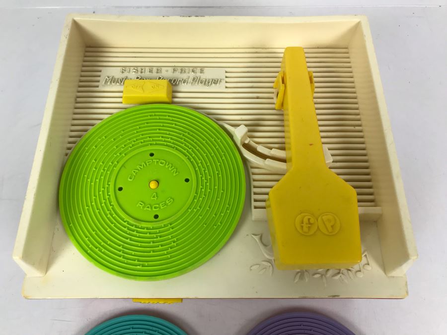 Vintage 1971 Fisher Price Toys Record Player Music Box With (3) Plastic Records 9W X 7.5D X 4.5H Working [Photo 3]