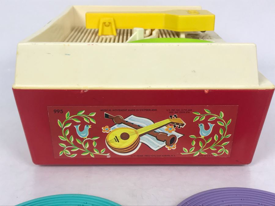 Vintage 1971 Fisher Price Toys Record Player Music Box With (3) Plastic Records 9W X 7.5D X 4.5H Working [Photo 6]