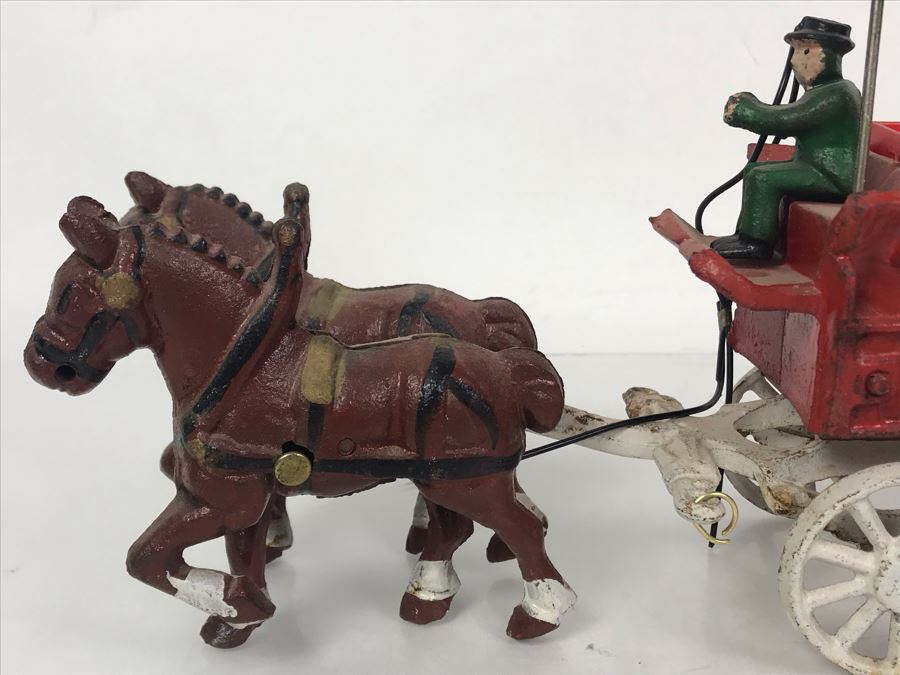 Vintage Coca-Cola Cast Iron Horse Drawn Wagon With Coke Cases [Photo 5]