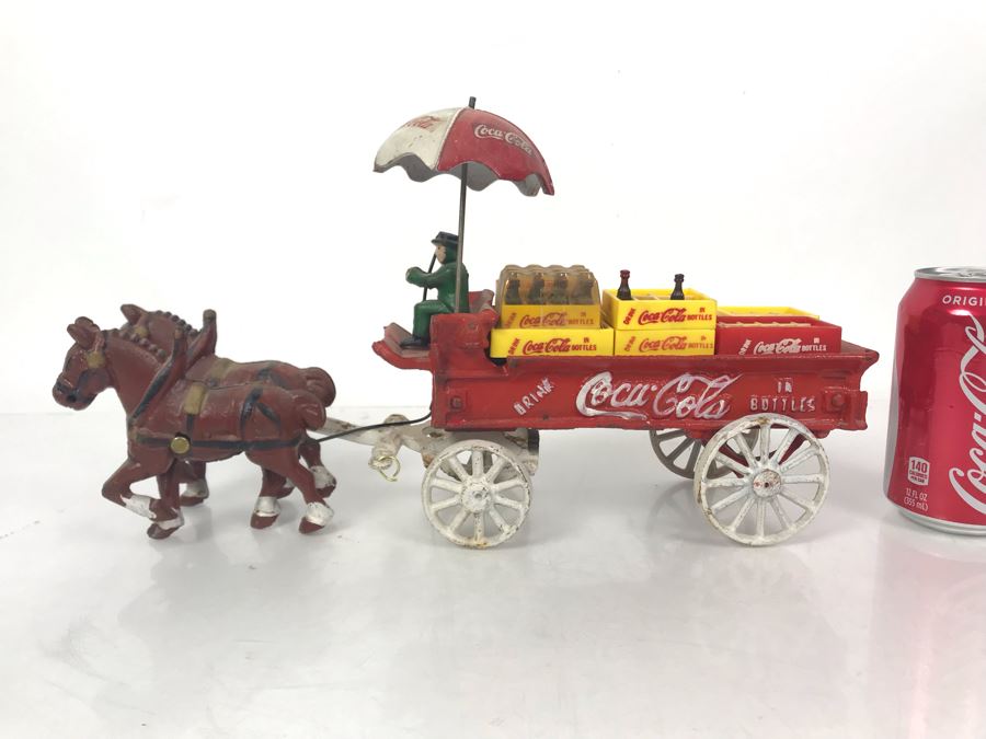 Vintage Coca-Cola Cast Iron Horse Drawn Wagon With Coke Cases [Photo 2]
