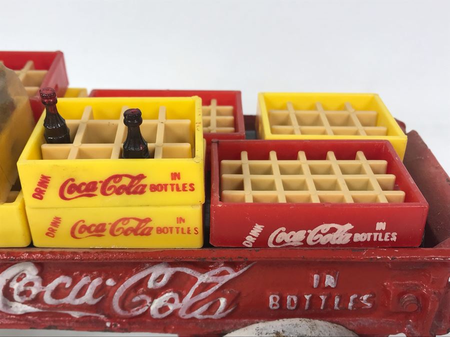 Vintage Coca-Cola Cast Iron Horse Drawn Wagon With Coke Cases [Photo 11]