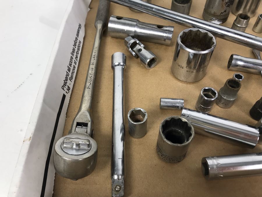 Various Sockets Wrenches Tools - See Photos [Photo 3]