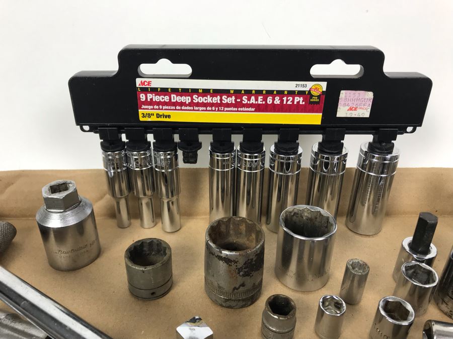 Various Sockets Wrenches Tools - See Photos [Photo 7]