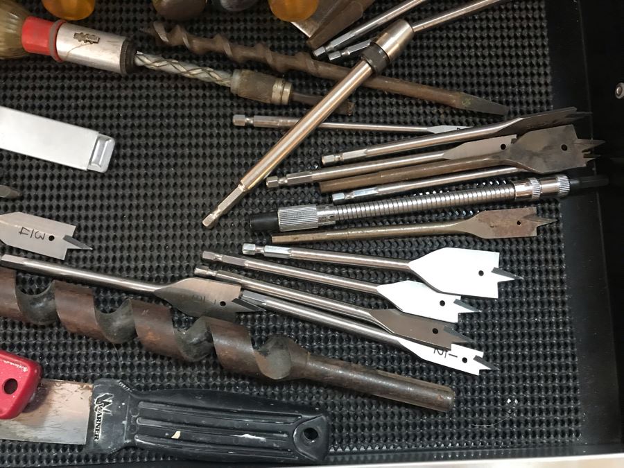 Hammerhead Stainless Steel Rolling Tool Chest With Ball Bearing Slides And Tools Including Power Tools - Tool Chest Retailed For $3,500 - See Photos For Tools [Photo 84]