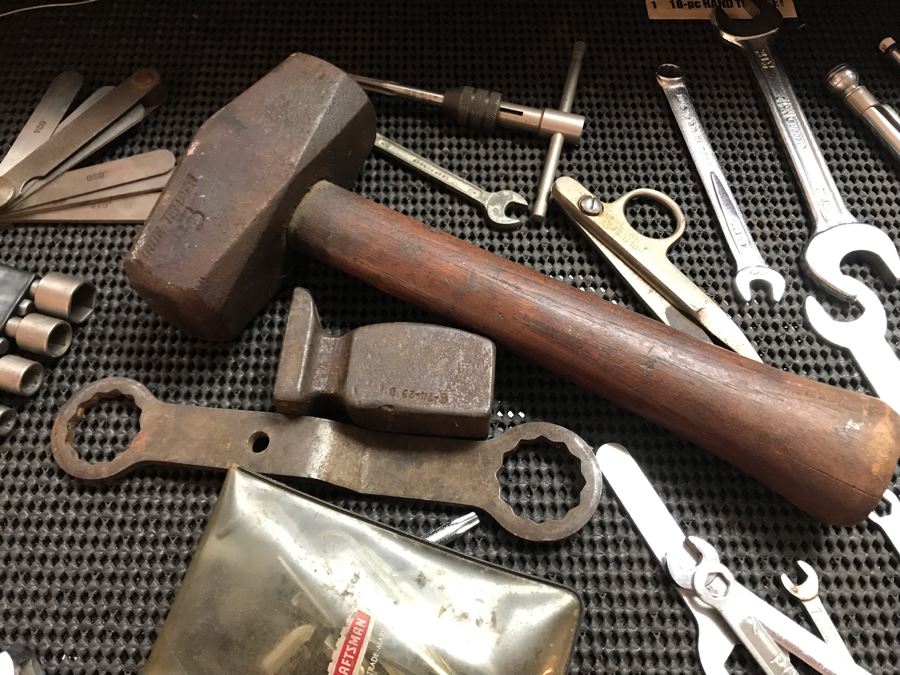 Hammerhead Stainless Steel Rolling Tool Chest With Ball Bearing Slides And Tools Including Power Tools - Tool Chest Retailed For $3,500 - See Photos For Tools [Photo 14]