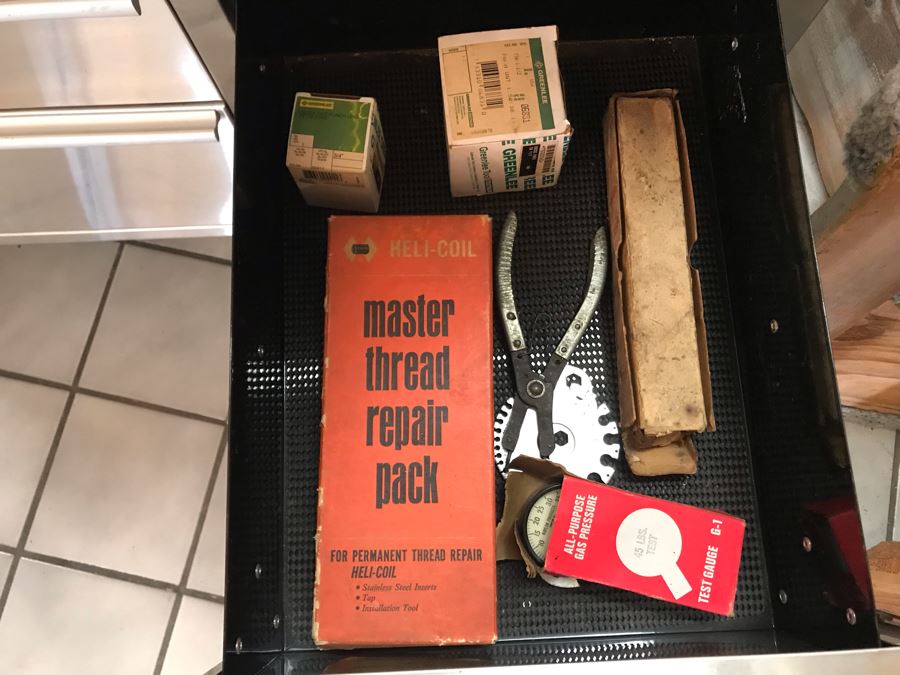 Hammerhead Stainless Steel Rolling Tool Chest With Ball Bearing Slides And Tools Including Power Tools - Tool Chest Retailed For $3,500 - See Photos For Tools [Photo 56]