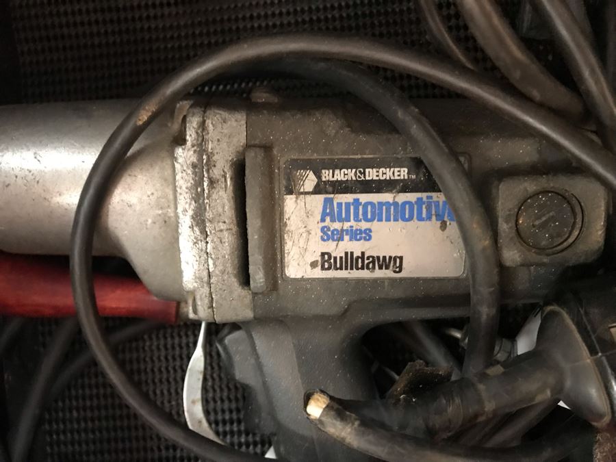 Hammerhead Stainless Steel Rolling Tool Chest With Ball Bearing Slides And Tools Including Power Tools - Tool Chest Retailed For $3,500 - See Photos For Tools [Photo 71]