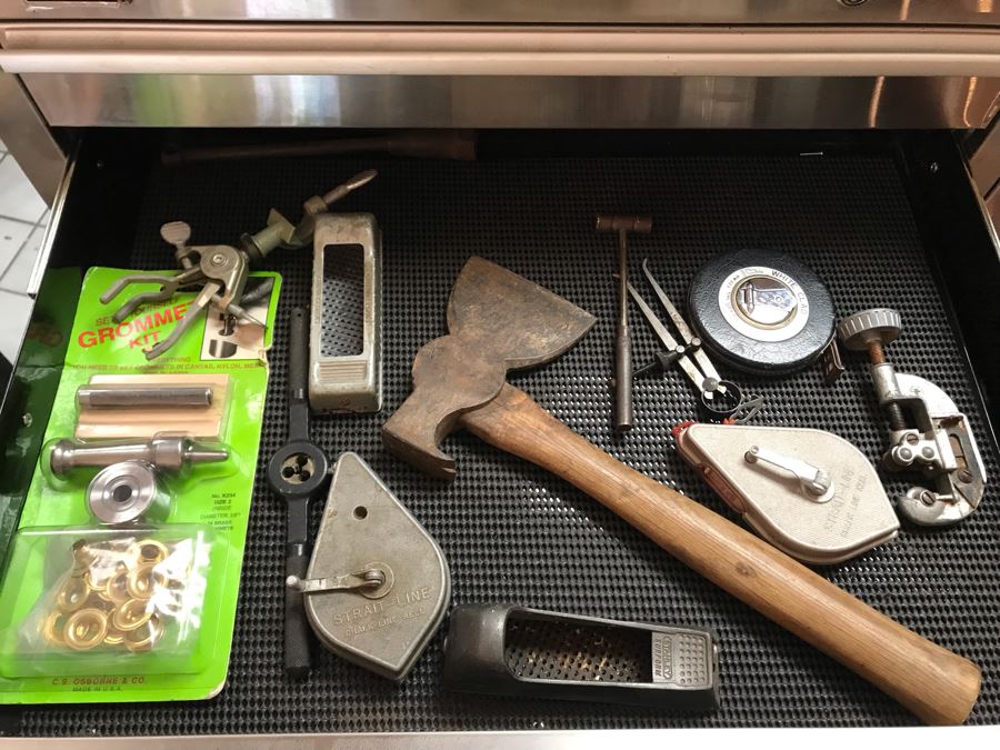 Hammerhead Stainless Steel Rolling Tool Chest With Ball Bearing Slides And Tools Including Power Tools - Tool Chest Retailed For $3,500 - See Photos For Tools [Photo 16]