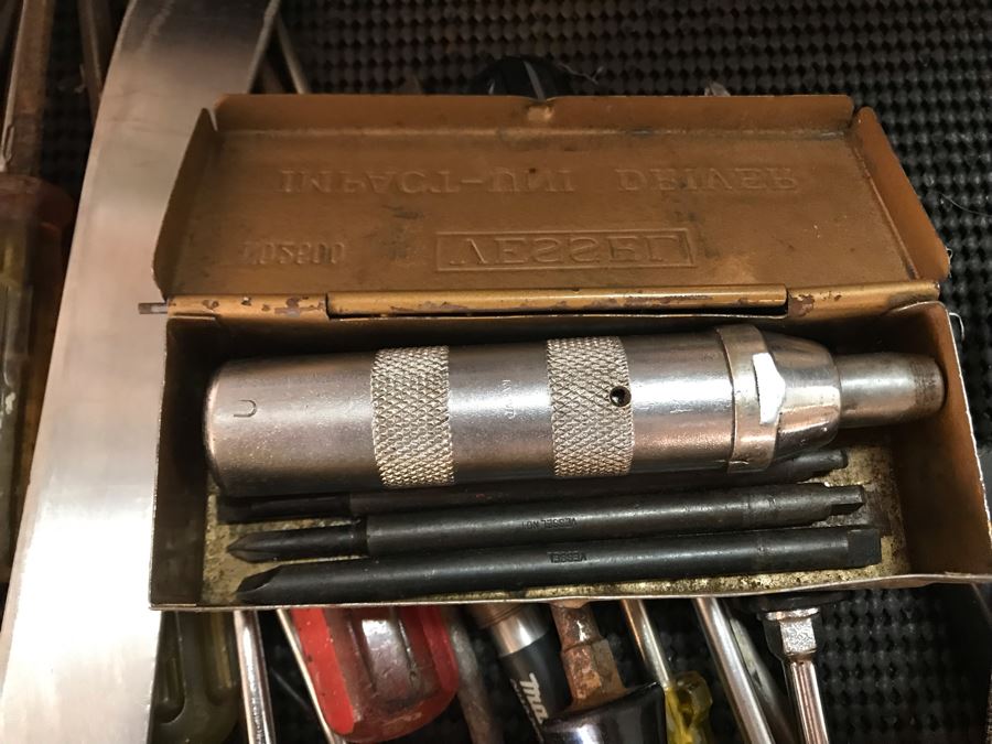 Hammerhead Stainless Steel Rolling Tool Chest With Ball Bearing Slides And Tools Including Power Tools - Tool Chest Retailed For $3,500 - See Photos For Tools [Photo 54]