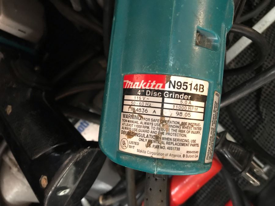 Hammerhead Stainless Steel Rolling Tool Chest With Ball Bearing Slides And Tools Including Power Tools - Tool Chest Retailed For $3,500 - See Photos For Tools [Photo 77]