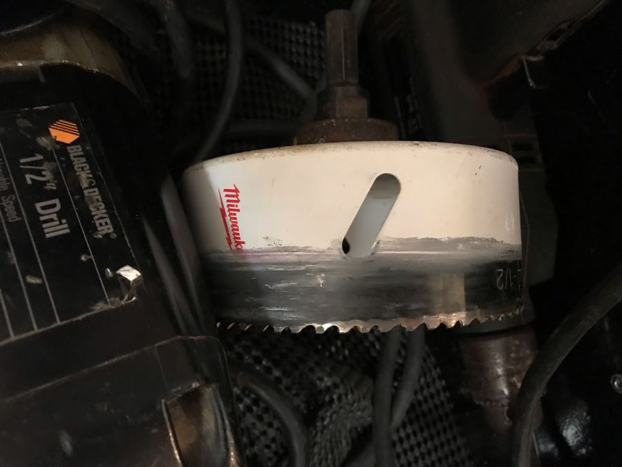 Hammerhead Stainless Steel Rolling Tool Chest With Ball Bearing Slides And Tools Including Power Tools - Tool Chest Retailed For $3,500 - See Photos For Tools [Photo 73]