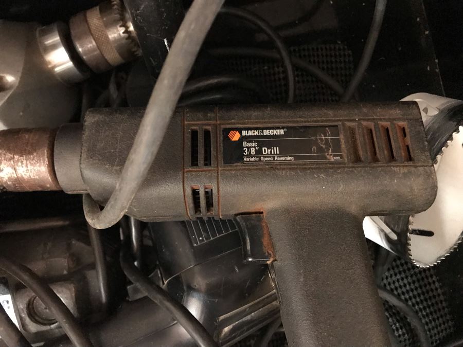 Hammerhead Stainless Steel Rolling Tool Chest With Ball Bearing Slides And Tools Including Power Tools - Tool Chest Retailed For $3,500 - See Photos For Tools [Photo 74]