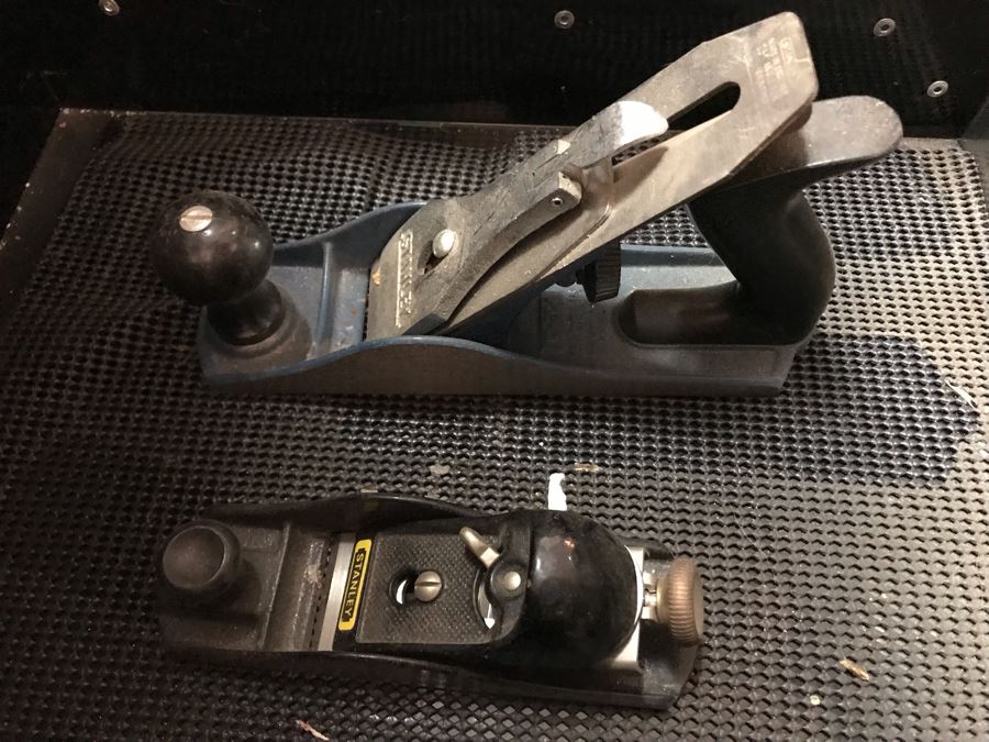 Hammerhead Stainless Steel Rolling Tool Chest With Ball Bearing Slides And Tools Including Power Tools - Tool Chest Retailed For $3,500 - See Photos For Tools [Photo 62]