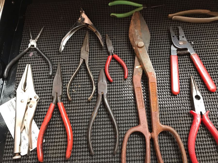 Hammerhead Stainless Steel Rolling Tool Chest With Ball Bearing Slides And Tools Including Power Tools - Tool Chest Retailed For $3,500 - See Photos For Tools [Photo 22]