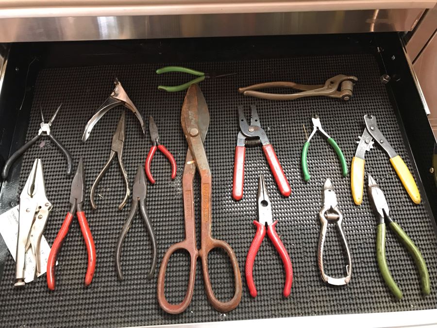 Hammerhead Stainless Steel Rolling Tool Chest With Ball Bearing Slides And Tools Including Power Tools - Tool Chest Retailed For $3,500 - See Photos For Tools [Photo 21]