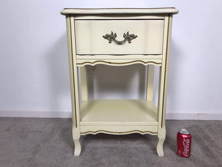 Vintage French Provincial Nightstand Side Table 19W X 14D X 27H [Photo 1]