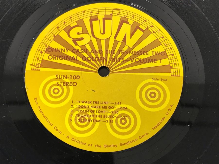 (3) Johnny Cash Vinyl Records [Photo 19]