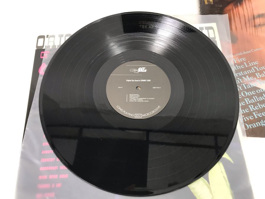 (3) Johnny Cash Vinyl Records [Photo 8]