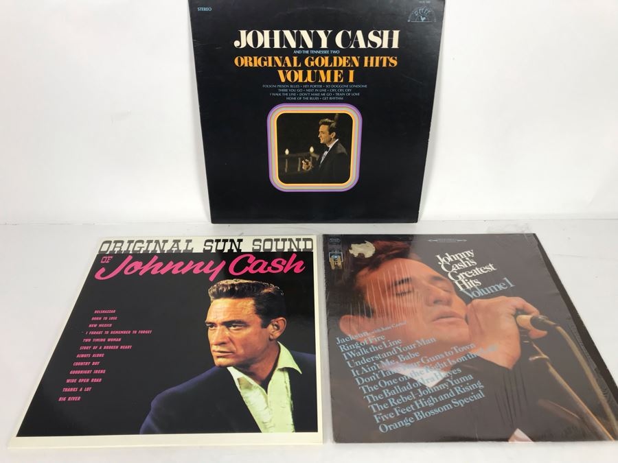 (3) Johnny Cash Vinyl Records