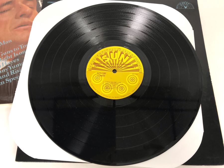 (3) Johnny Cash Vinyl Records [Photo 18]