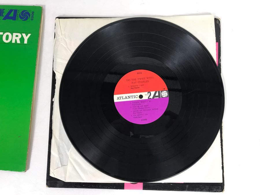 (2) Ray Charles Vinyl Records [Photo 6]