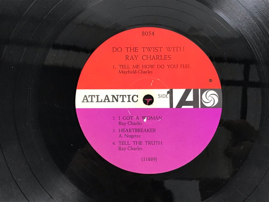 (2) Ray Charles Vinyl Records [Photo 5]