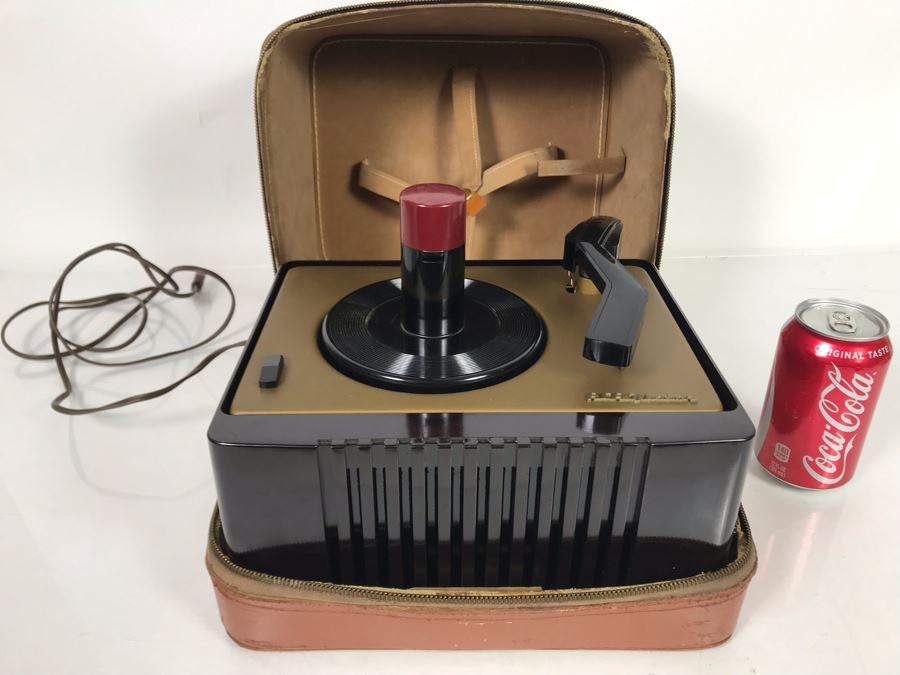 Vintage Victrola RCA Victor Tube Portable Record Player Model 45-EY-2 Working 11W X 9D X 9H [Photo 1]