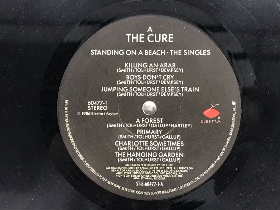 The Cure Standing On A Beach The Singles Vinyl Record [Photo 6]