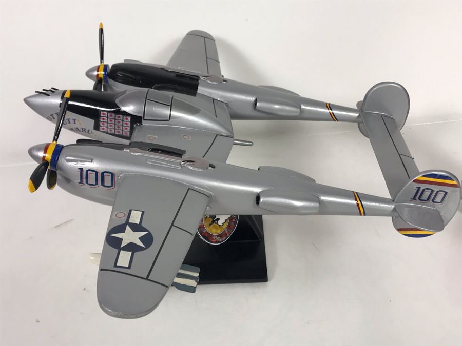 P38J Lightning Model Airplane Heritage Mint 17W X 14D X 8H [Photo 12]